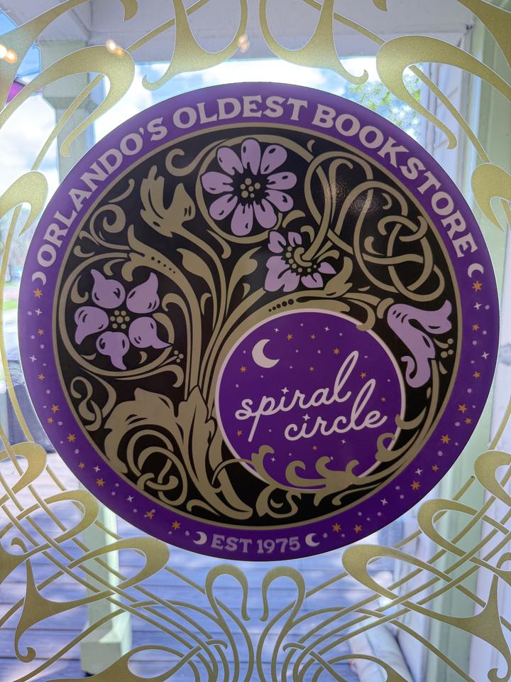 Spiral Circle Bookstore, photo 2